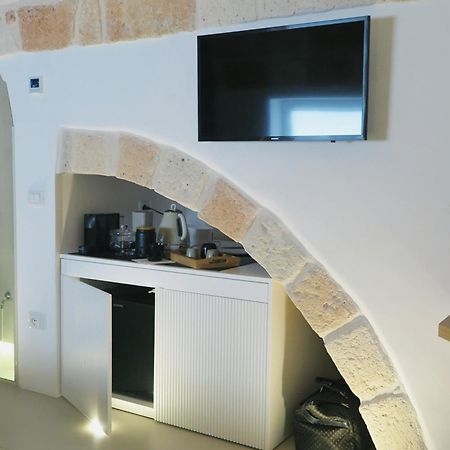 La Volpe E L'Uva Bed & Breakfast โปลีญาโนอามาเร ภายนอก รูปภาพ